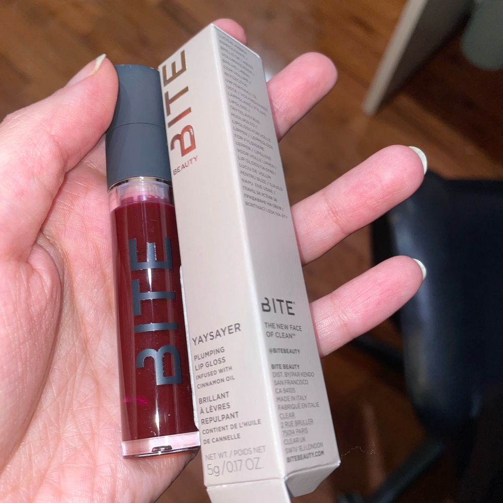 Bite Plumping Lip Gloss